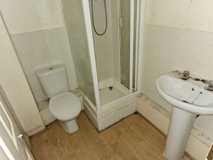 Photo 7- click for photo gallery